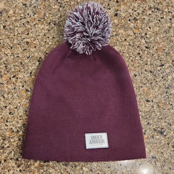 Under Armour Hat Womens - Picture 2 of 9